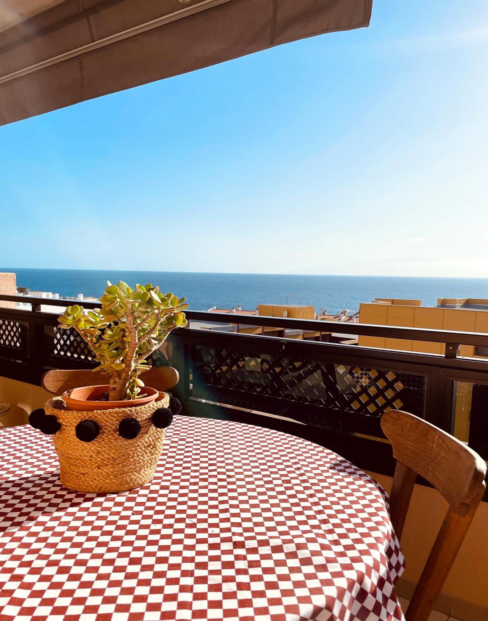 Casa Hugo - Ocean View, Quiet Pool, Fibre Net, Los Gigantes Puerto de Santiago  Bagian luar foto